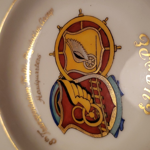 Military History Commemorative Ashtray with Gold Gilding Vintage 1952 Europe - Picture 3 of 6